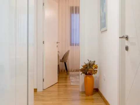 Sale, two bedroom apartment, 63m², Pod Kuk, Tivat - image 9