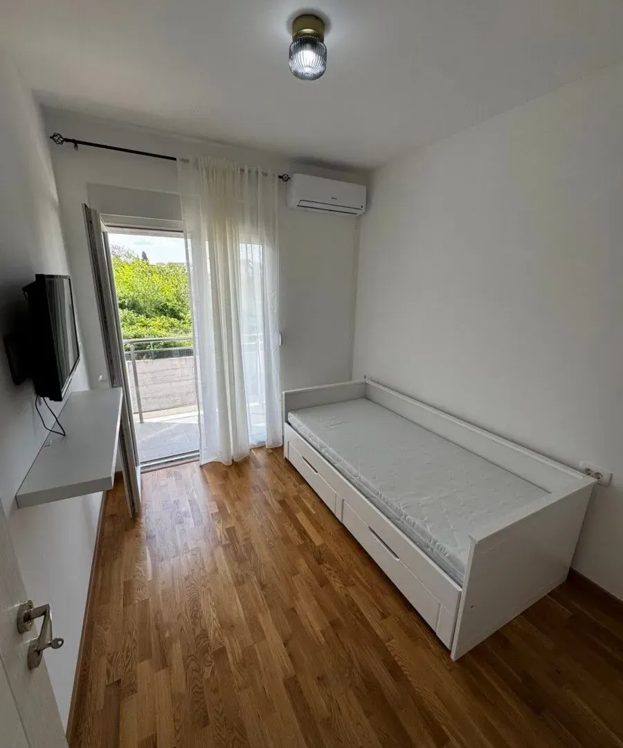 Rent, apartment, 60m², Zagorič, Podgorica