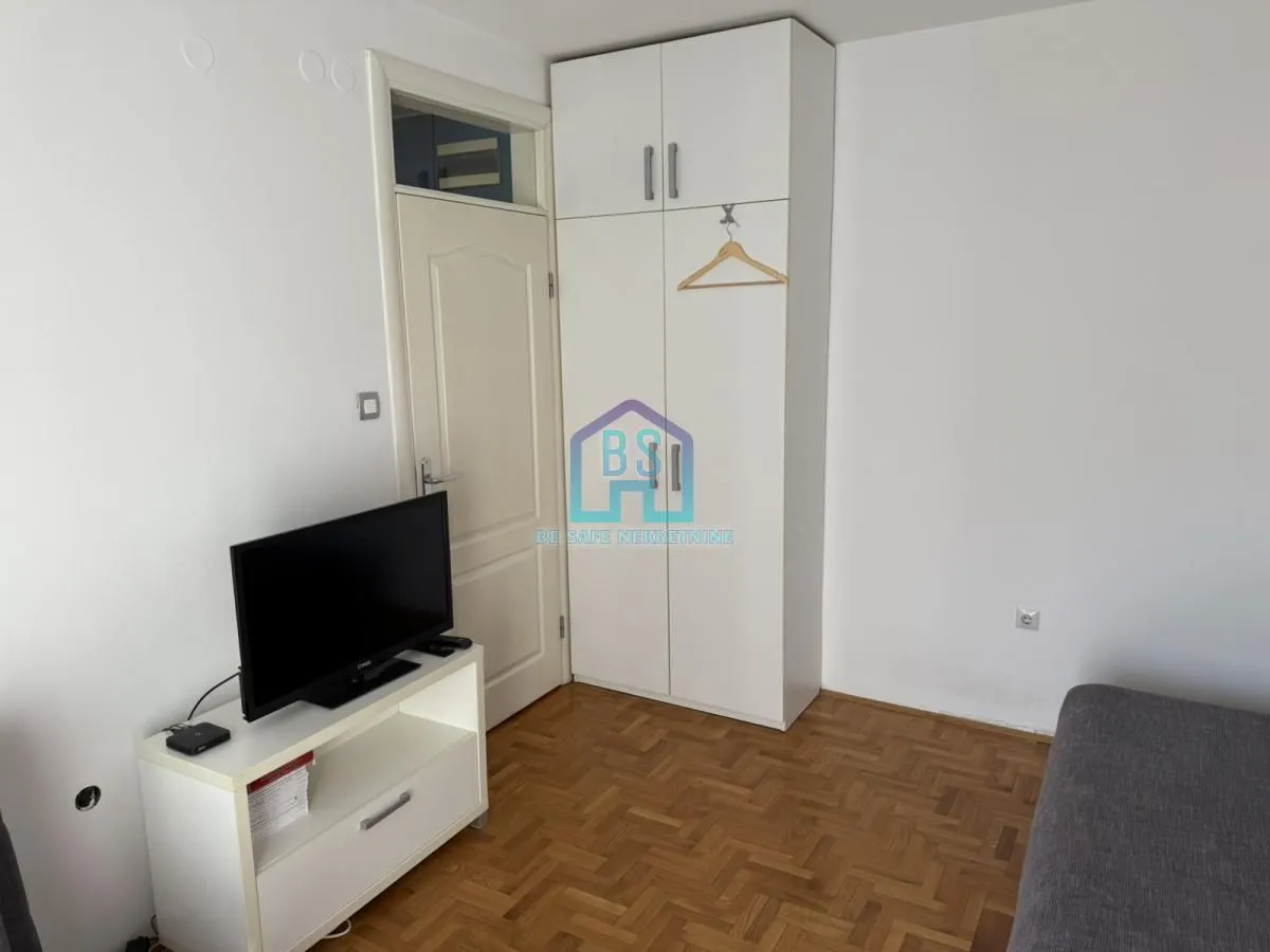 Prodaja, jednosoban stan, 23m², Stari grad, Novi Sad