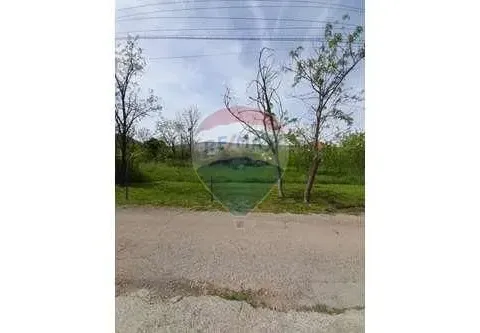 Prodaja, plac, Tološi, Podgorica - image 4