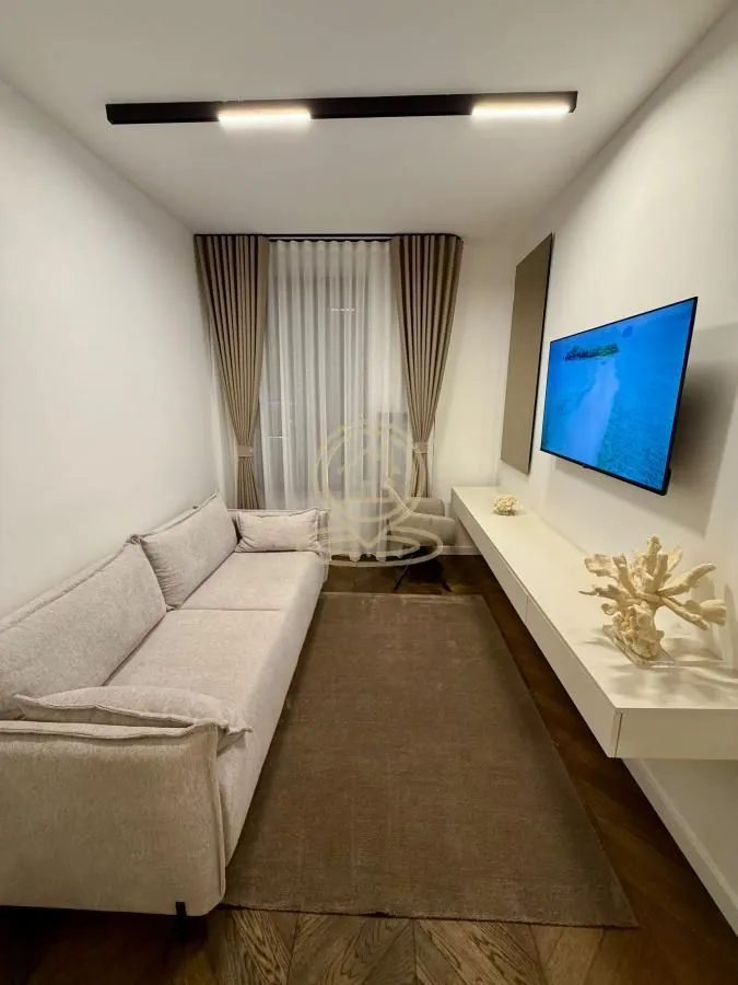 Prodaja, trosoban stan, 82m², Savski Venac, Beograd