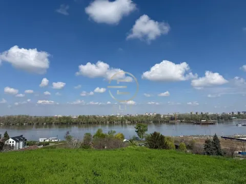 Zemljište in Sremska Kamenica