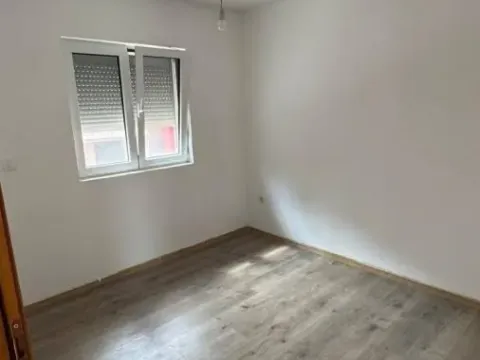 Prodaja, dvosoban stan, 79m², Kotor, Crna Gora - image 9