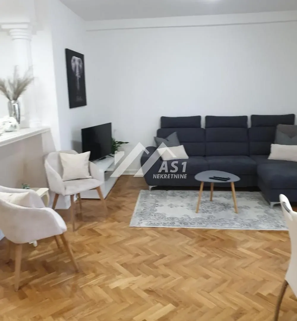 Izdavanje, dvosoban stan, 63m², Novi Sad Sve Podlokacije, Novi Sad