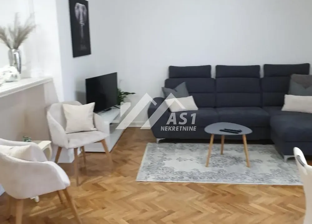 Izdavanje, dvosoban stan, 63m², Novi Sad Sve Podlokacije, Novi Sad