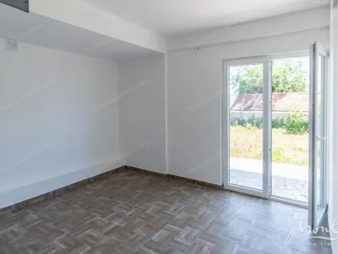 Sale, house, 122m², Podi, Herceg Novi - image 10