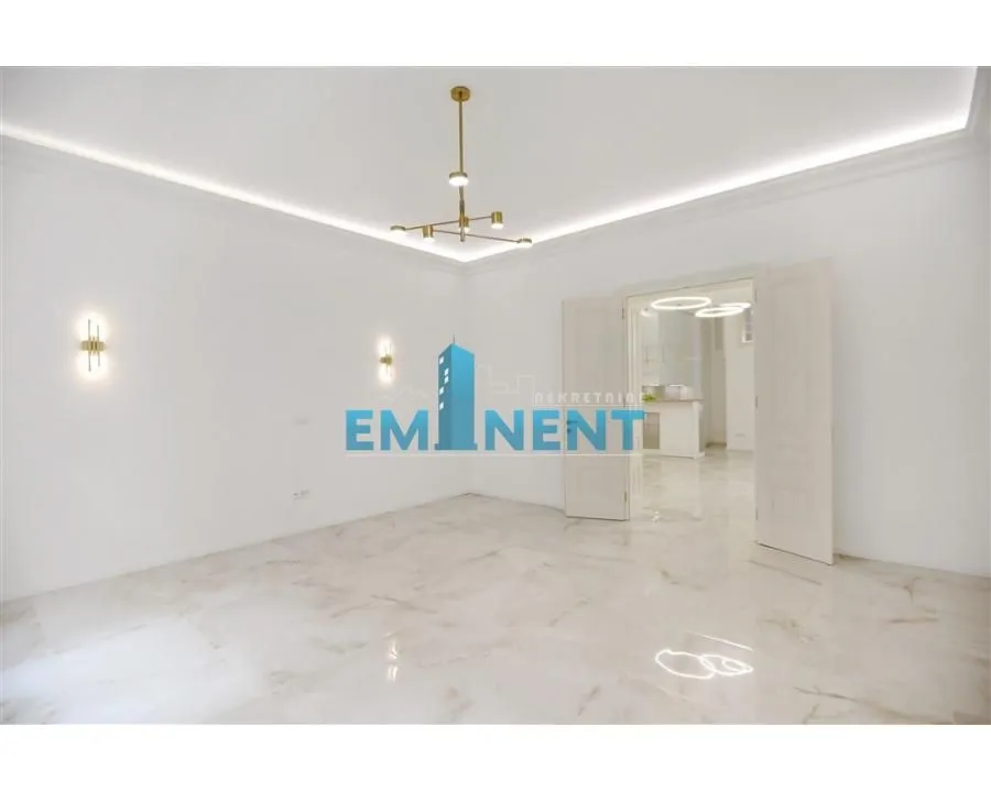 Rent, three bedroom apartment, 106m², Stari Grad, Beograd