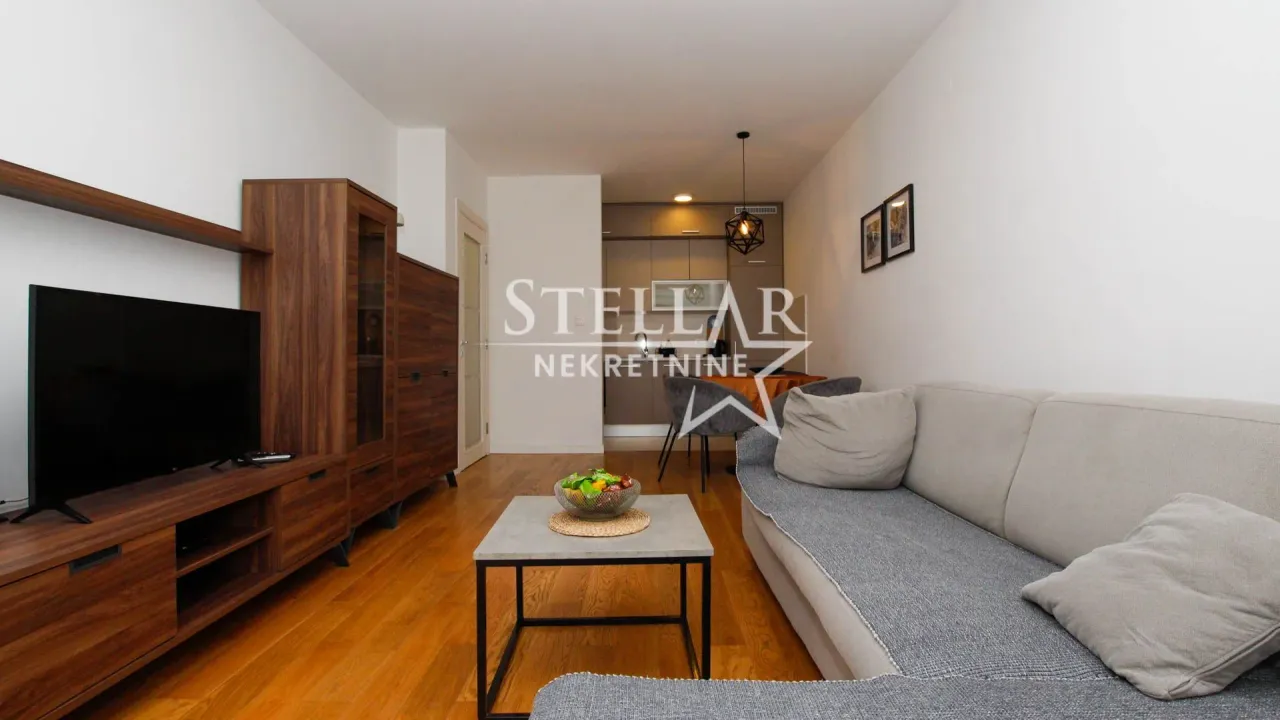 Rent, one bedroom apartment, 49m², Central Point, Podgorica