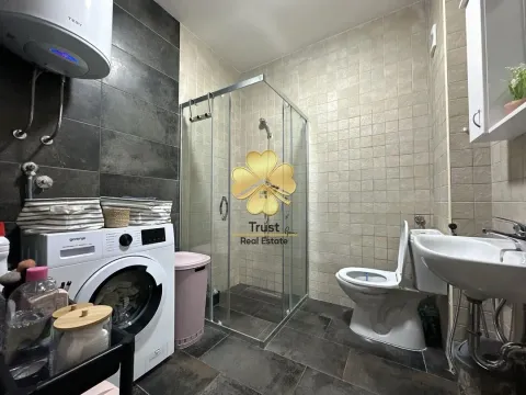 Izdavanje, dvosoban stan, 75m², Krivi Most, Podgorica - image 7