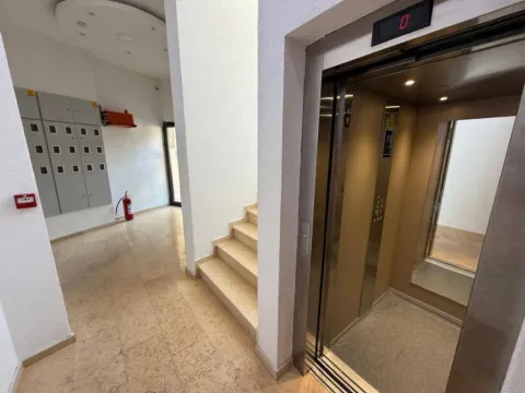 Sale, studio apartment, 38m², Sutomore, Bar - image 10