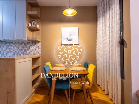Rent, two bedroom apartment, 67m², Blok 9, Podgorica - image 4