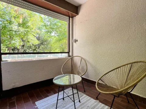 Izdavanje, dvosoban stan, 85m², Blok 5, Podgorica - image 17