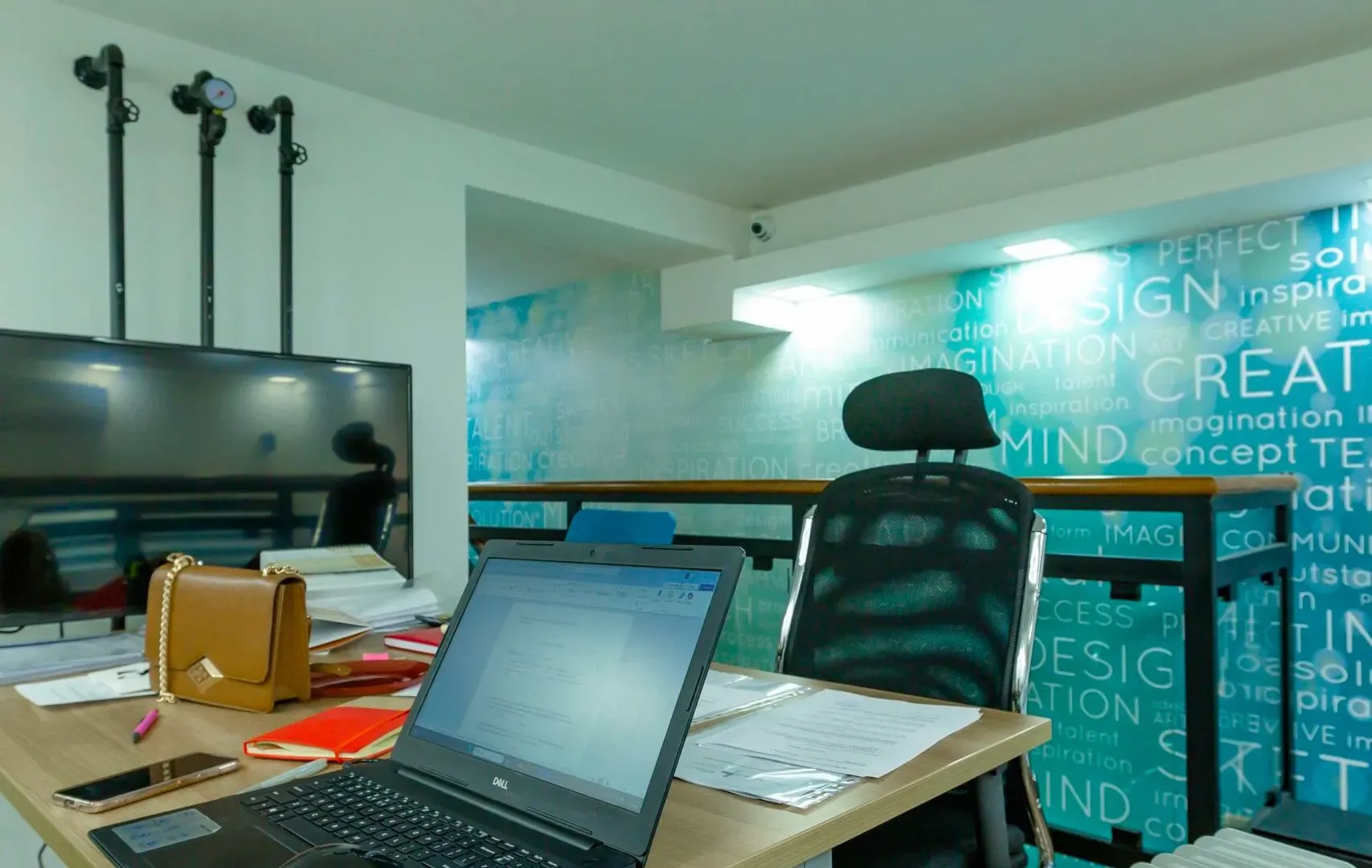 Rent, office space, 43m², City Kej, Podgorica