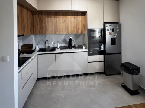 Prodaja, dvosoban stan, 72m², New City, Podgorica - image 5