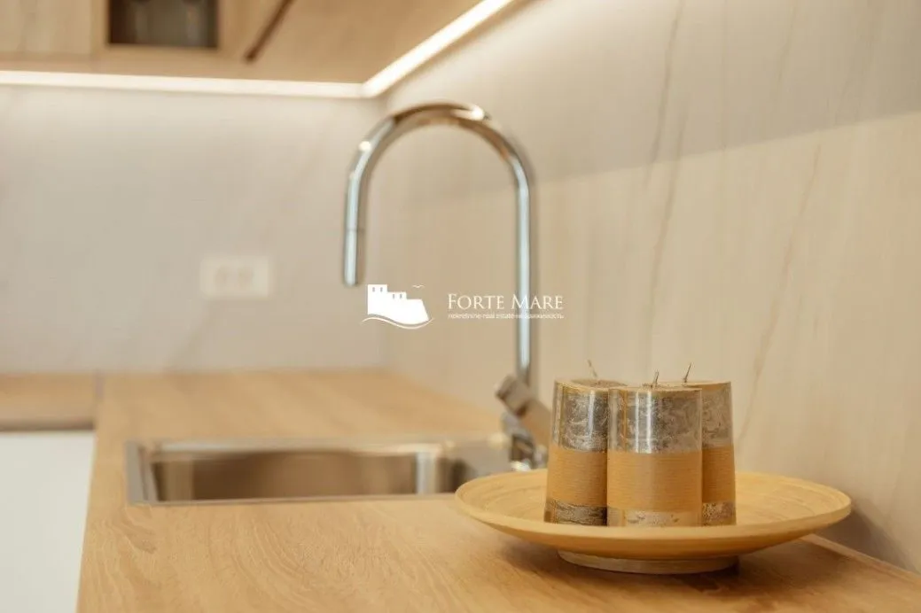 Prodaja, dvosoban stan, 66m², Sutorina, Herceg Novi