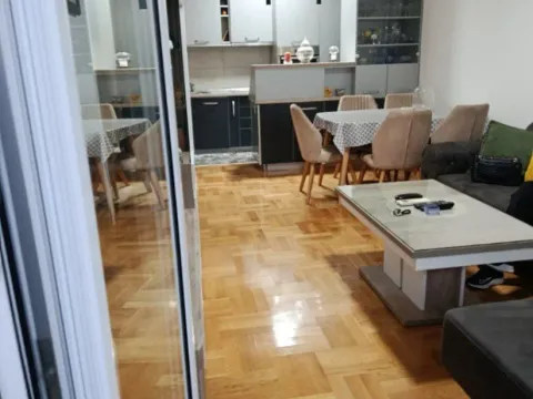 Izdavanje, jednosoban stan, 48m², Stari Aerodrom, Podgorica - image 5