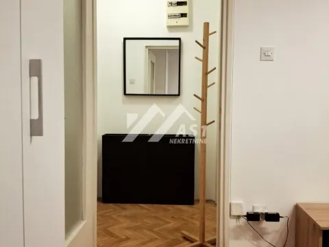 Izdavanje, stan, 22m², Sajam, Novi Sad Sve Podlokacije - image 6