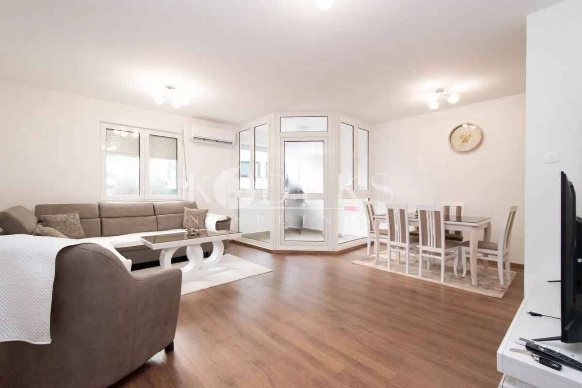 Izdavanje, trosoban stan, 98m², City Kvart, Podgorica