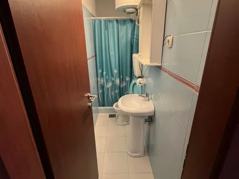 Prodaja, garsonjera, 25m², Preko Morače, Podgorica - image 4