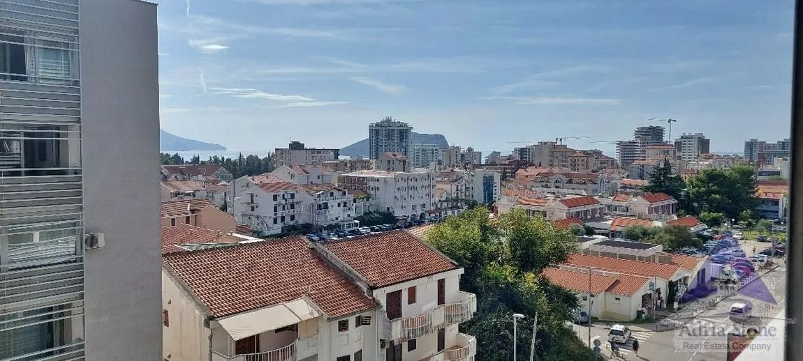 Izdavanje, dvosoban stan, 75m², Rozino, Budva