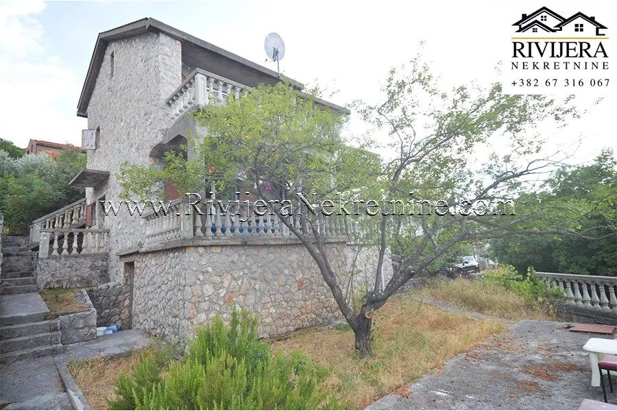 Prodaja, kuća, 165m², Mirište, Herceg Novi