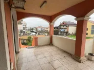 Izdavanje, trosoban stan, 240m², Stari Aerodrom, Podgorica - image 3