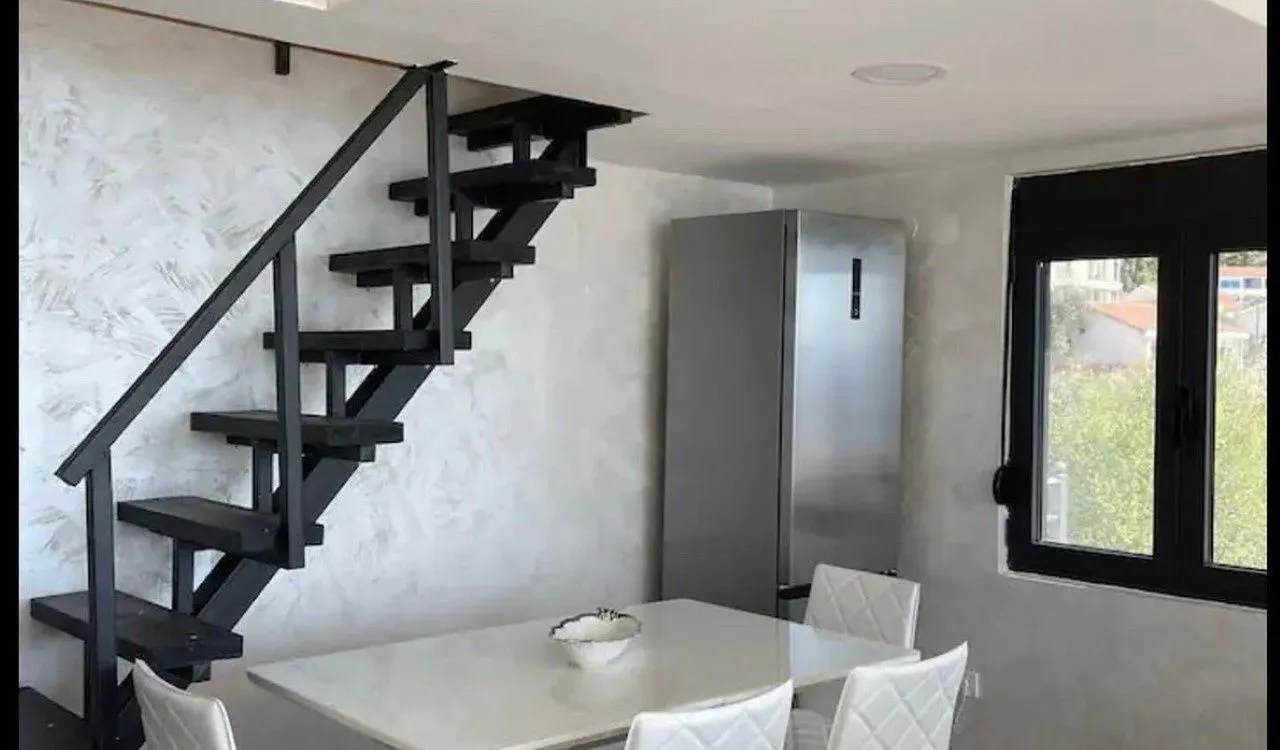 Sale, one bedroom apartment, 63m², Sveti Stefan, Budva