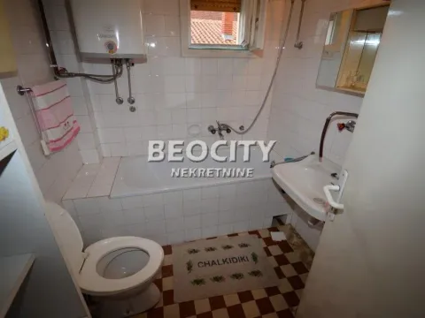 Prodaja, kuća, 220m², Sremčica, Beograd - image 9