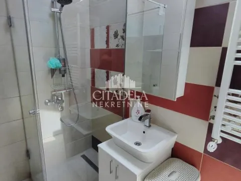 Sale, two bedroom apartment, 35m², Šumice, Beograd - image 13