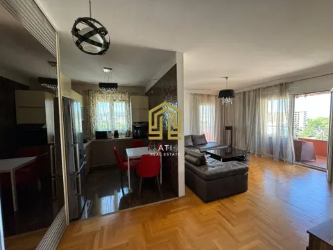Prodaja, dvosoban stan, 86m², Centar, Bar - image 2