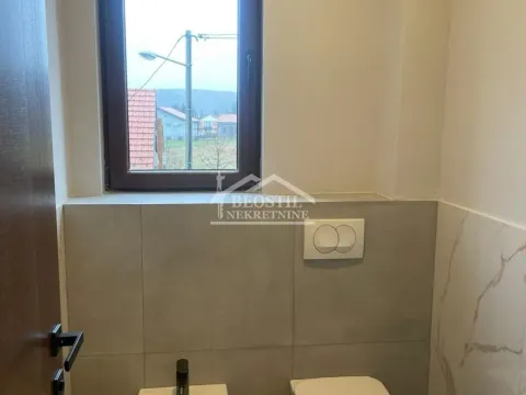 Sale, house, 185m², Jajinci, Voždovac Sve Podlokacije - image 8