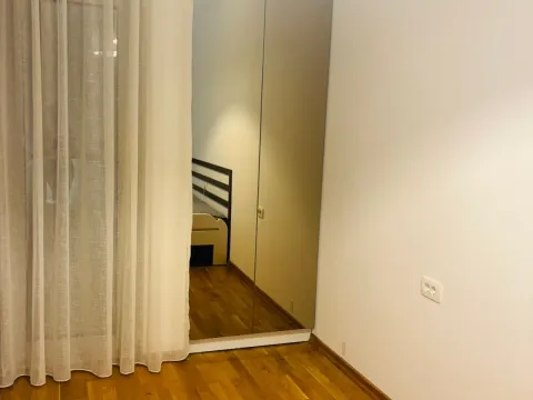 Izdavanje, jednosoban stan, 40m², Centar, Budva - image 5