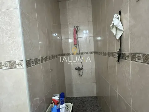 Sale, house, 146m², Stari Aerodrom, Podgorica - image 4