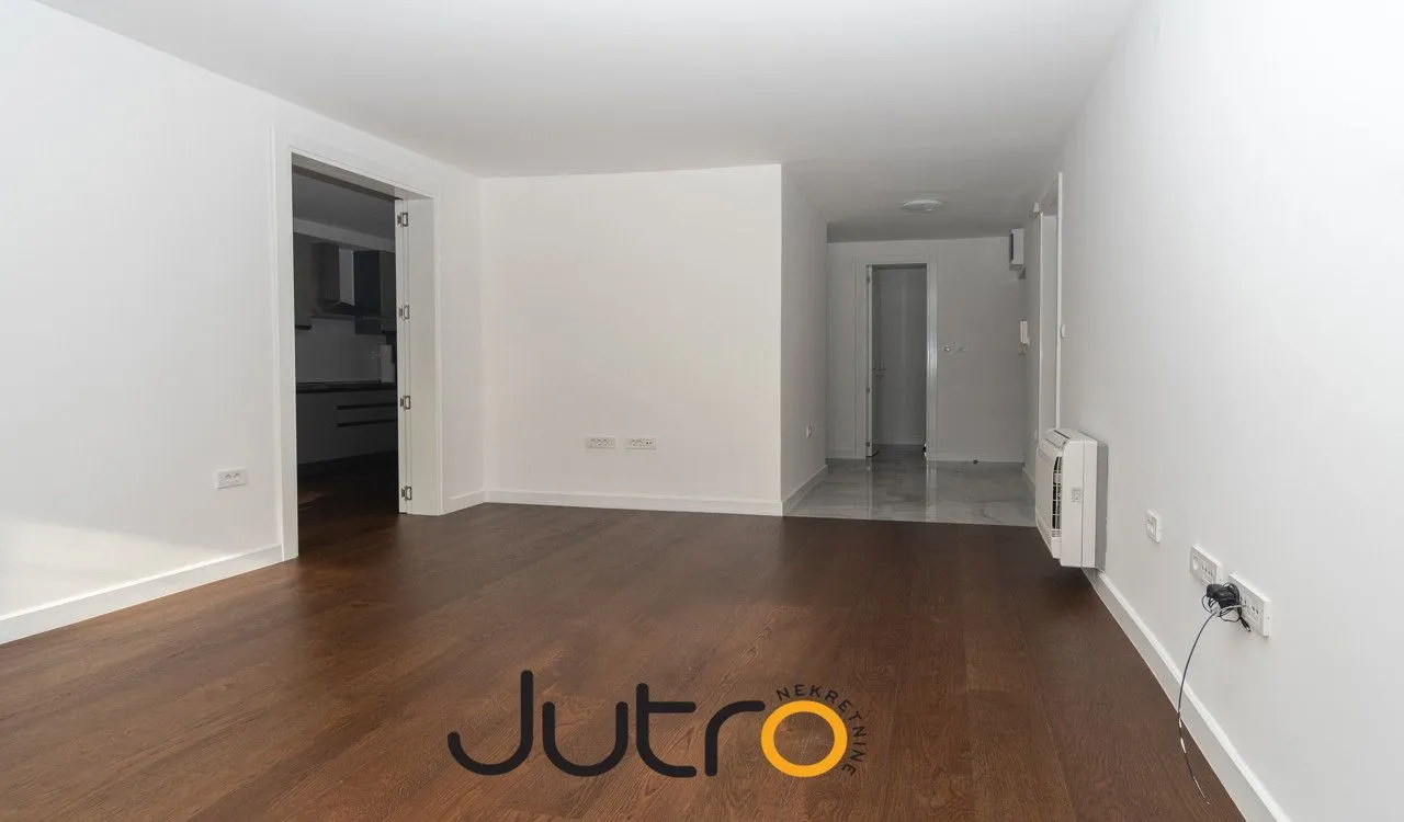 Rent, three bedroom apartment, 100m², Gorica C, Podgorica
