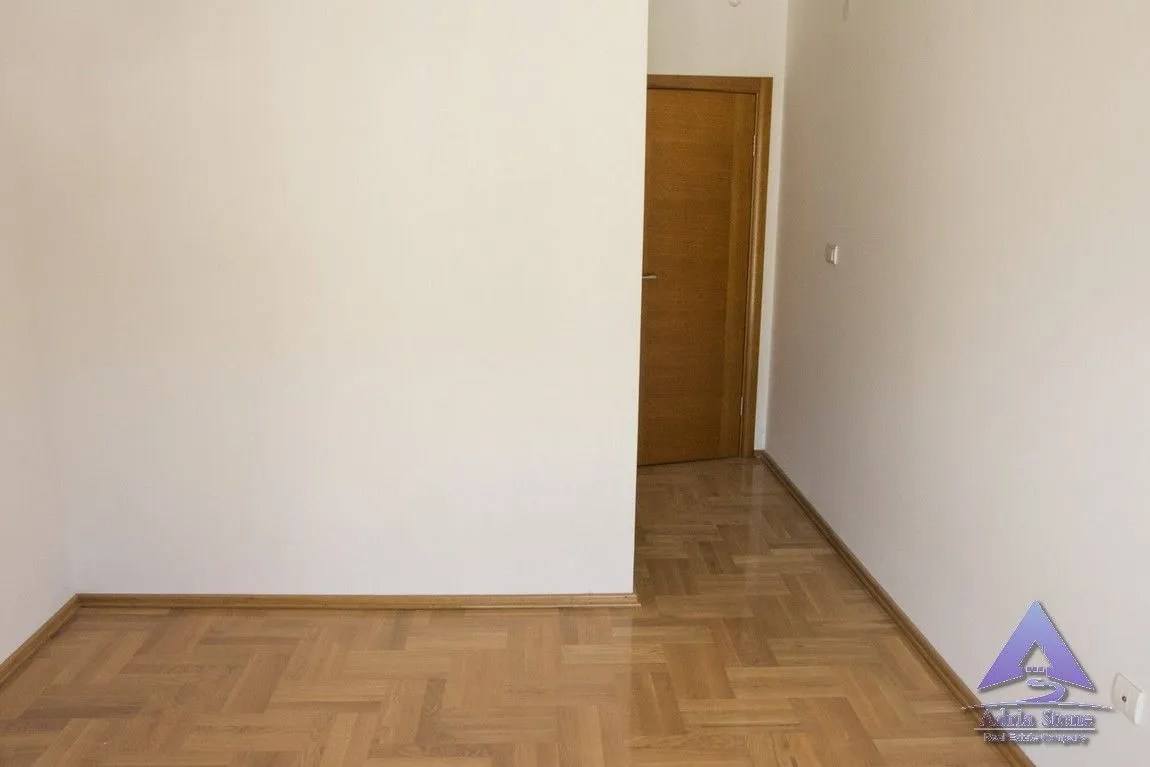 Sale, three bedroom apartment, 111m², Rozino, Budva