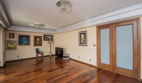 Rent, two bedroom apartment, 140m², Preko Morače, Podgorica - image 2