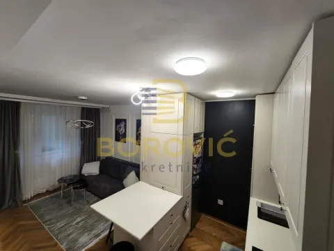Rent, two bedroom apartment, 55m², Bežanija, Beograd - image 1