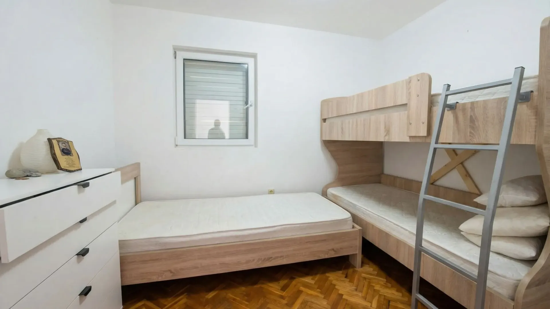 Sale, two bedroom apartment, 45m², Sveti Stefan, Budva