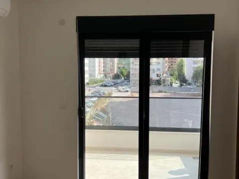 Sale, two bedroom apartment, 51m², Budva, Crna Gora - image 4