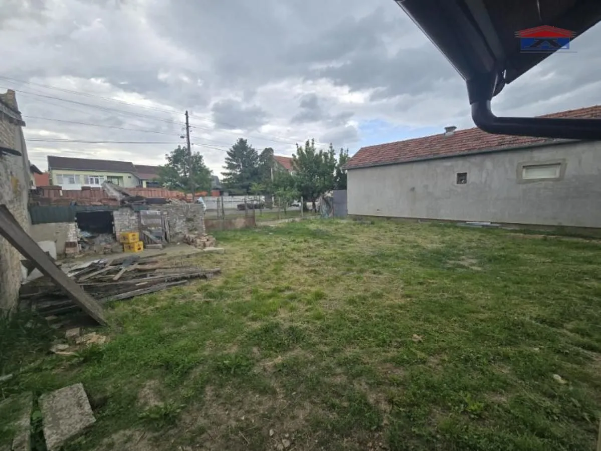 Prodaja, kuća, 124m², Kać, Novi Sad Sve Podlokacije