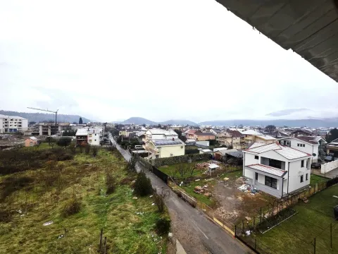 Rent, one bedroom apartment, 47m², Zagorič, Podgorica - image 12