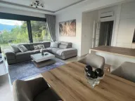 Izdavanje, kuća, 400m², Tivat, Crna Gora - image 11
