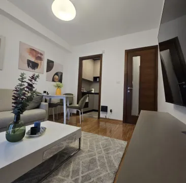 Rent, one bedroom apartment, 37m², Gorica C, Podgorica - image 5
