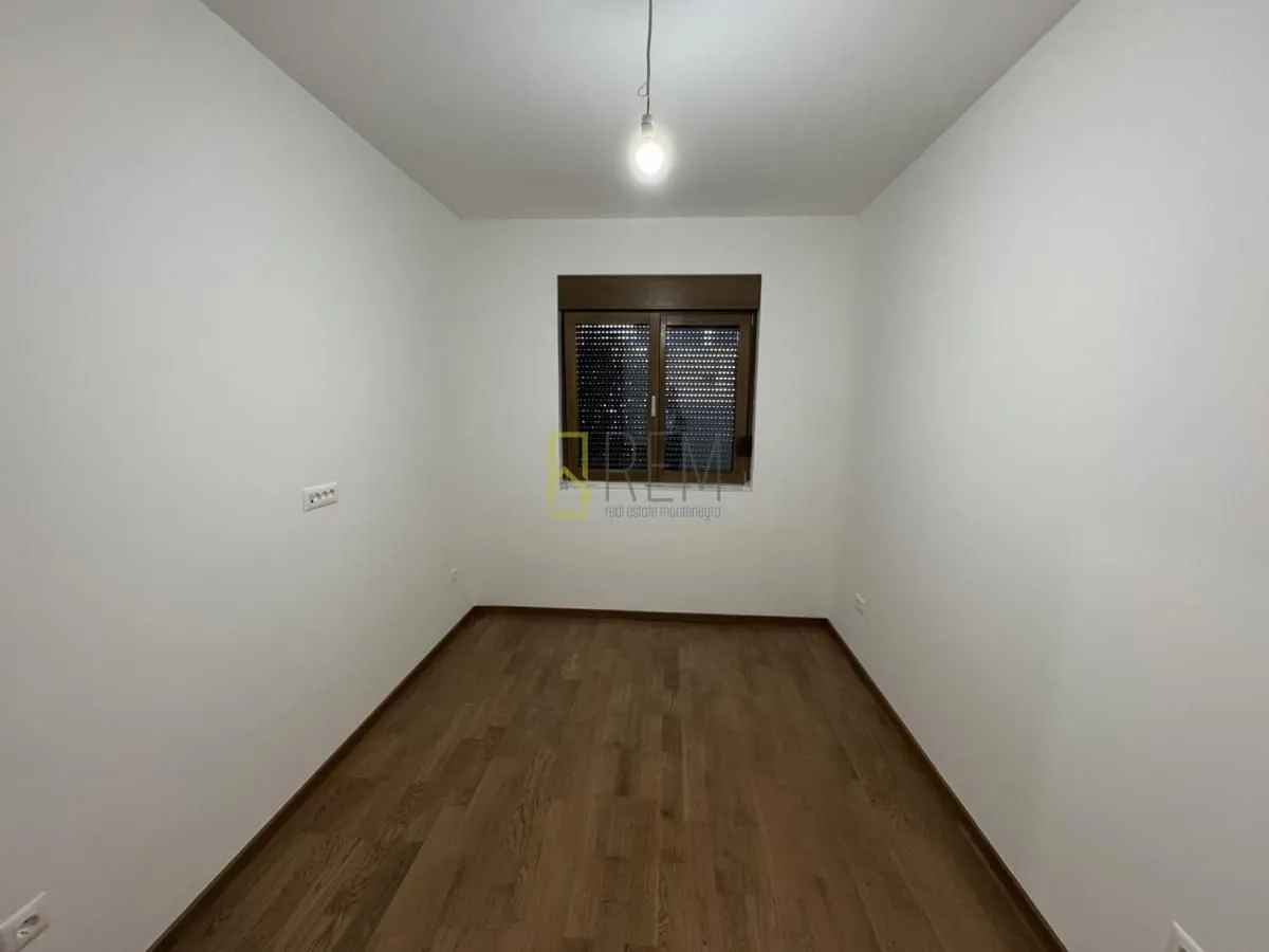 Prodaja, jednosoban stan, 43m², Vezirov Most, Podgorica