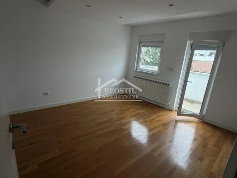 Prodaja, četvorosoban stan, 128m², Zeleno Brdo, Zvezdara Sve Podlokacije - image 5