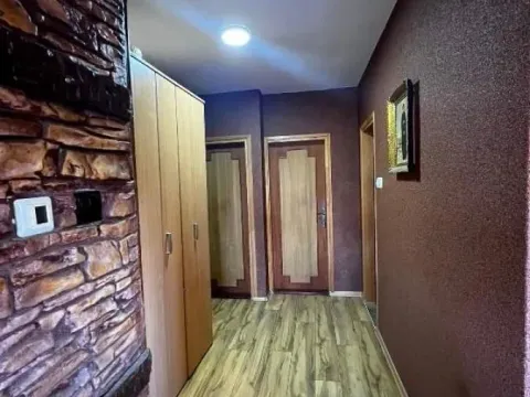 Sale, four bedroom apartment, 77m², Palilula Sve Podlokacije, Beograd - image 15