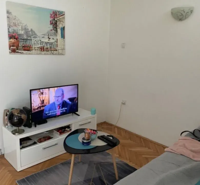 Sale, one bedroom apartment, 35m², Blok 6, Podgorica