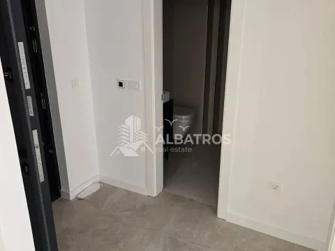 Prodaja, jednosoban stan, 53m², Centar, Bar - image 9