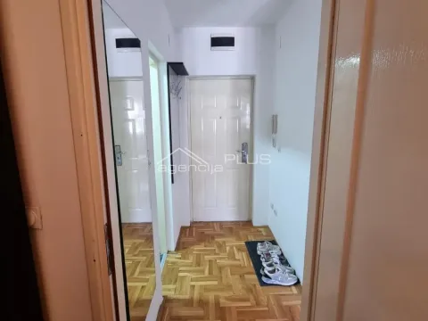 Izdavanje, jednosoban stan, 40m², Vidikovački venac, Rakovica - image 4