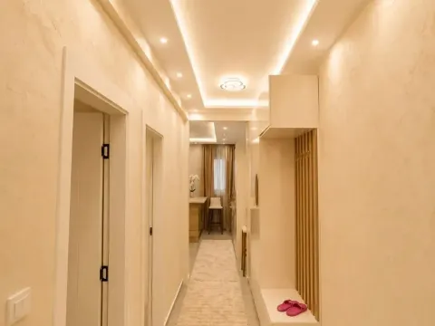 Izdavanje, dvosoban stan, 86m², Stara Varoš, Podgorica - image 7